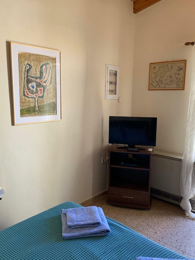 Cozy One-Bedroom Apartment In Halepa, Chania Chania  Eksteriør billede